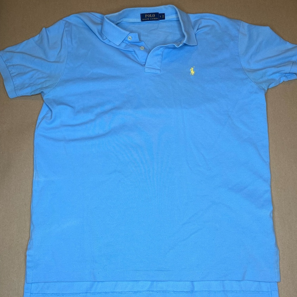 Vintage Polo: Light blue with yellow logo. L